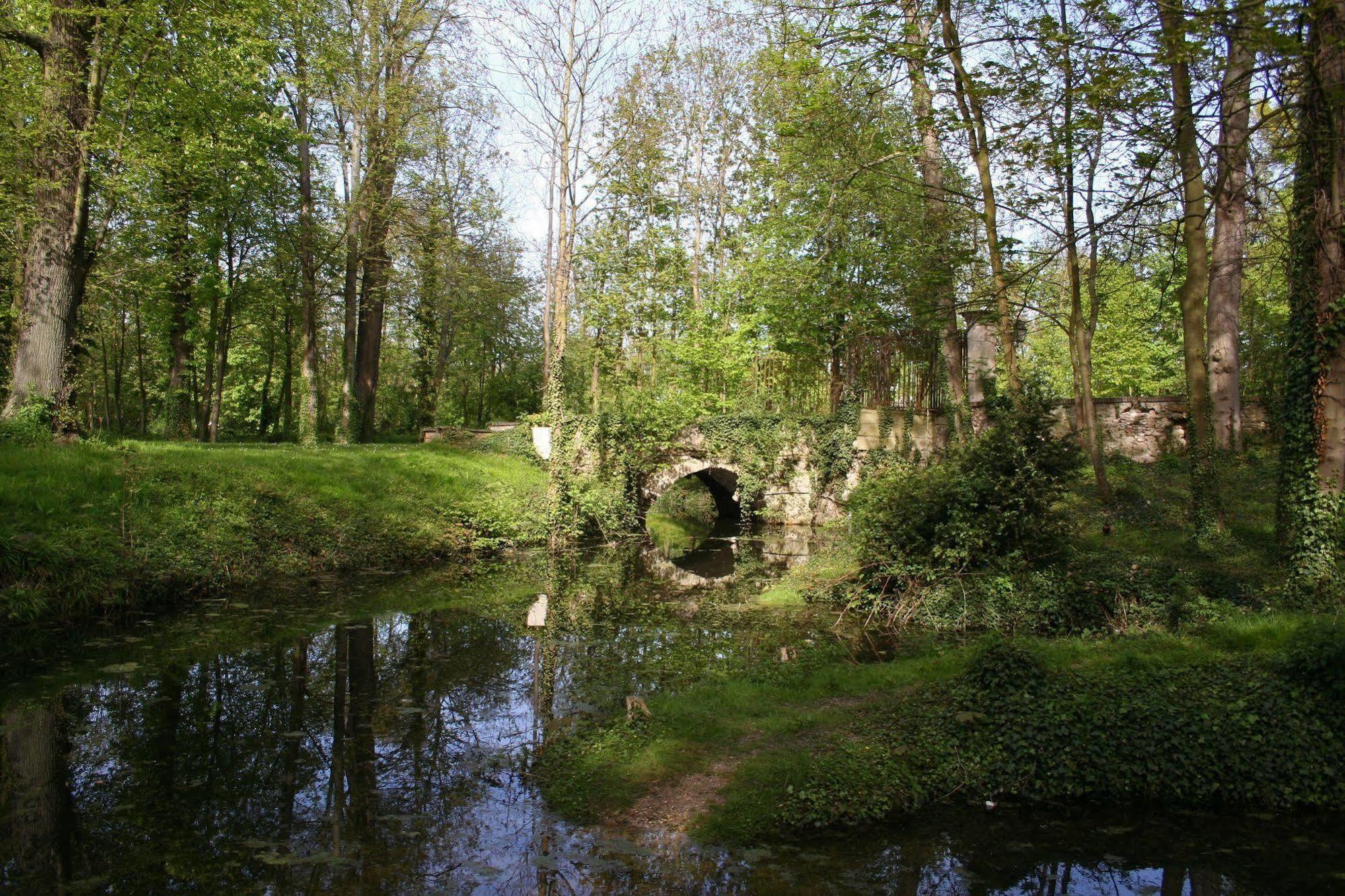 Initial By Balladins Vigneux-Sur-Seine Buitenkant foto